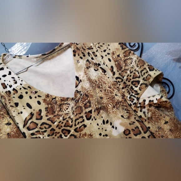 2 Plus Size Bundle/ VTG Ivy Rose Art Buttons Down Shirt Top Animal Print Blouse - Picture 8 of 9